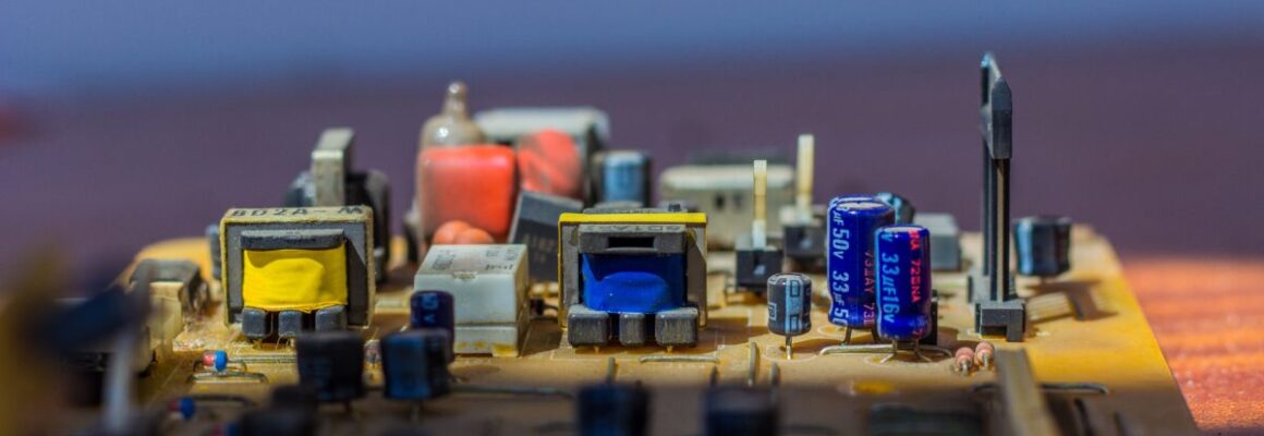 𝗜𝗻𝗱𝘂𝘀𝘁𝗿𝘆 𝗜𝗻𝘀𝗶𝗴𝗵𝘁𝘀: 𝗘𝘅𝗽𝗹𝗼𝗿𝗶𝗻𝗴 𝘁𝗵𝗲 𝗪𝗼𝗿𝗹𝗱 𝗼𝗳 𝗧𝗿𝗮𝗻𝘀𝗳𝗼𝗿𝗺𝗲𝗿𝘀!